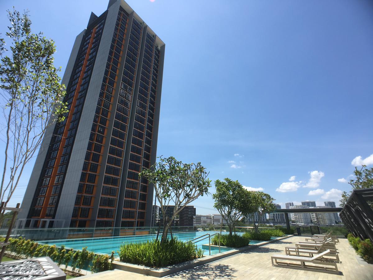 Cozy Kanvas Soho Suites Cyberjaya Exterior foto