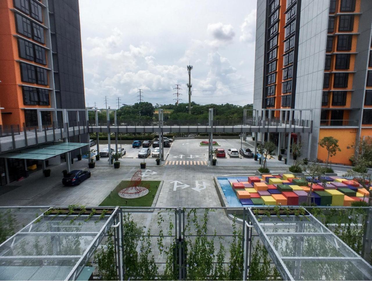 Cozy Kanvas Soho Suites Cyberjaya Exterior foto